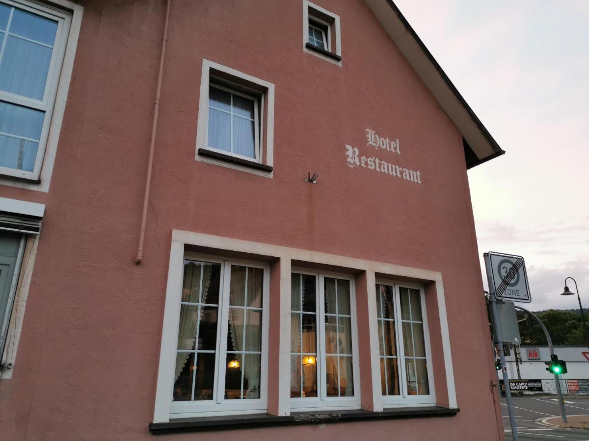 Hotel Deutsches Haus Бад-Брюккенау Экстерьер фото