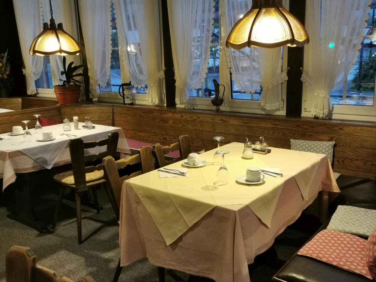 Hotel Deutsches Haus Бад-Брюккенау Экстерьер фото